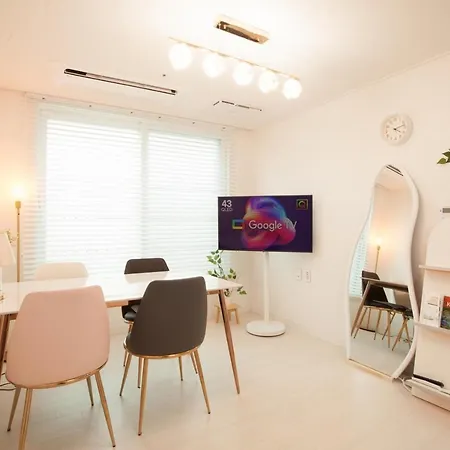 Апартаменты Seoul Station Joey House