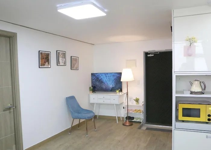 Station Joey House Apartament Seul