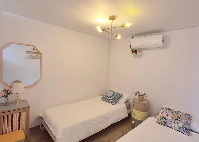 Station Joey House Apartament